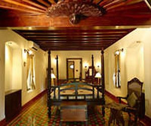 kalari kovilakom ayurveda resorts